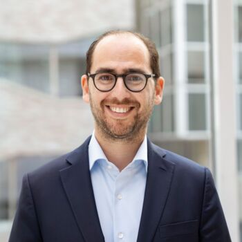 Dr. Benjamin Graumann